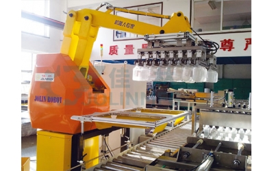 プラスチック製箱詰め機